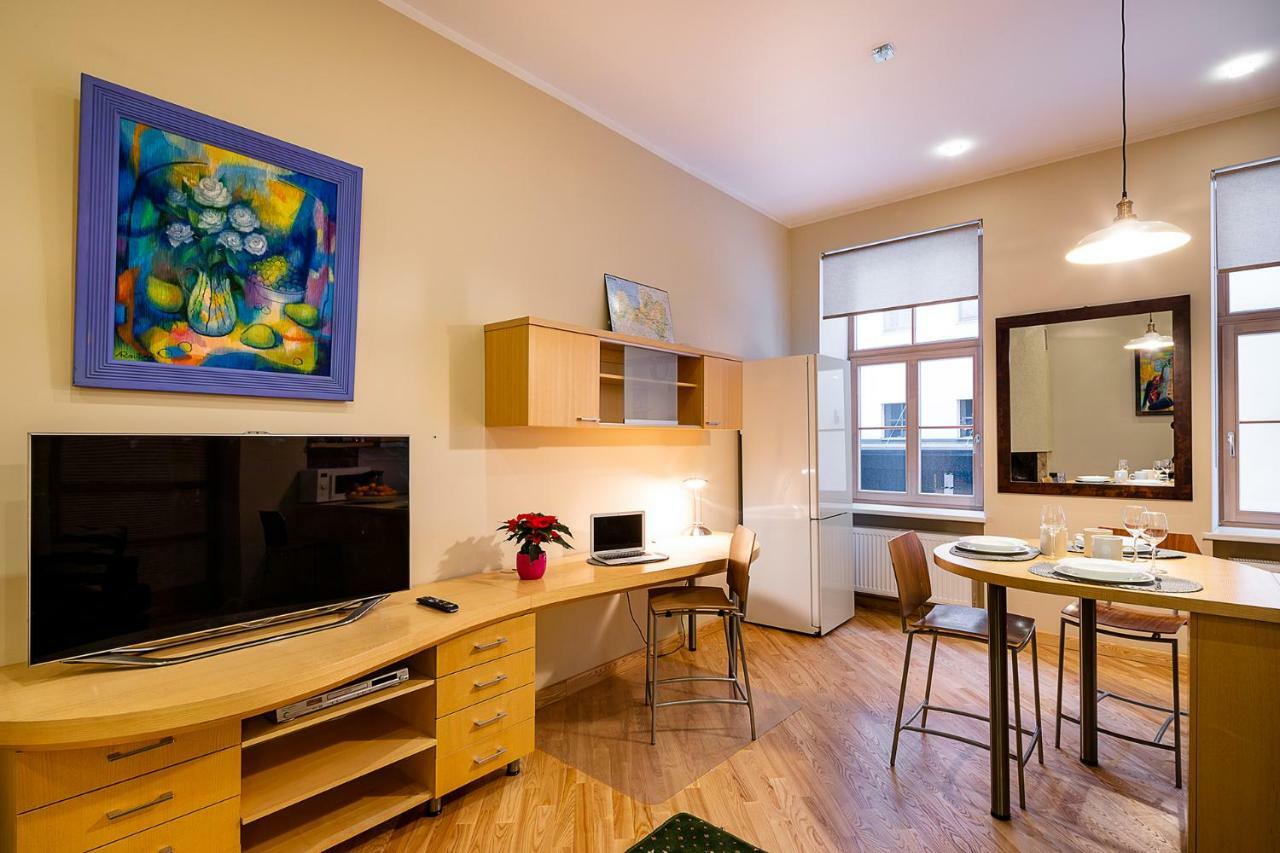 Kalnina Quiet Apartment In City Center Рига Экстерьер фото