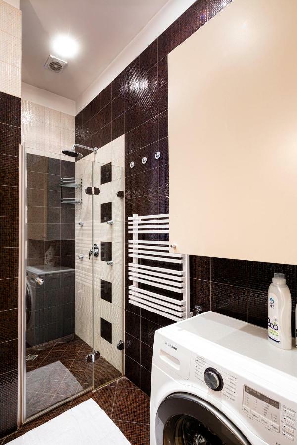 Kalnina Quiet Apartment In City Center Рига Экстерьер фото