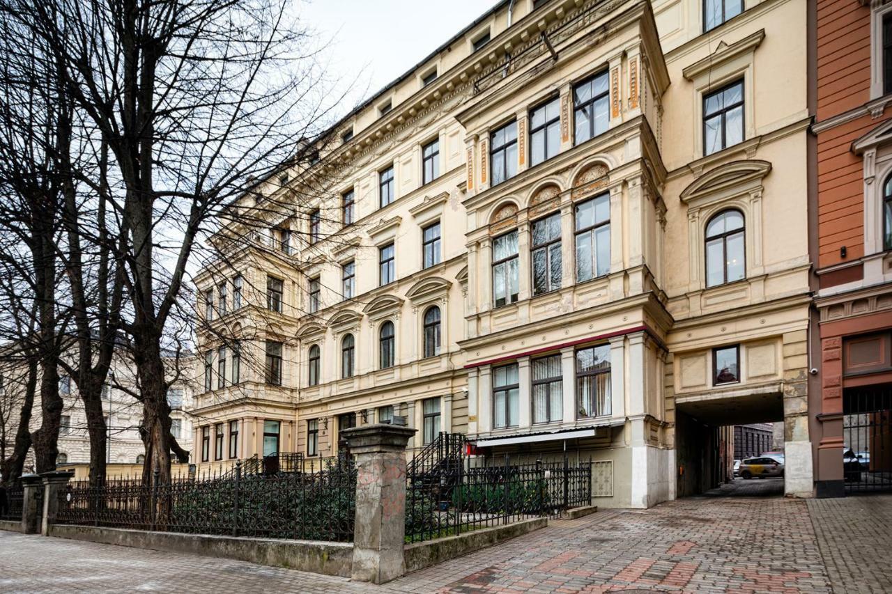 Kalnina Quiet Apartment In City Center Рига Экстерьер фото