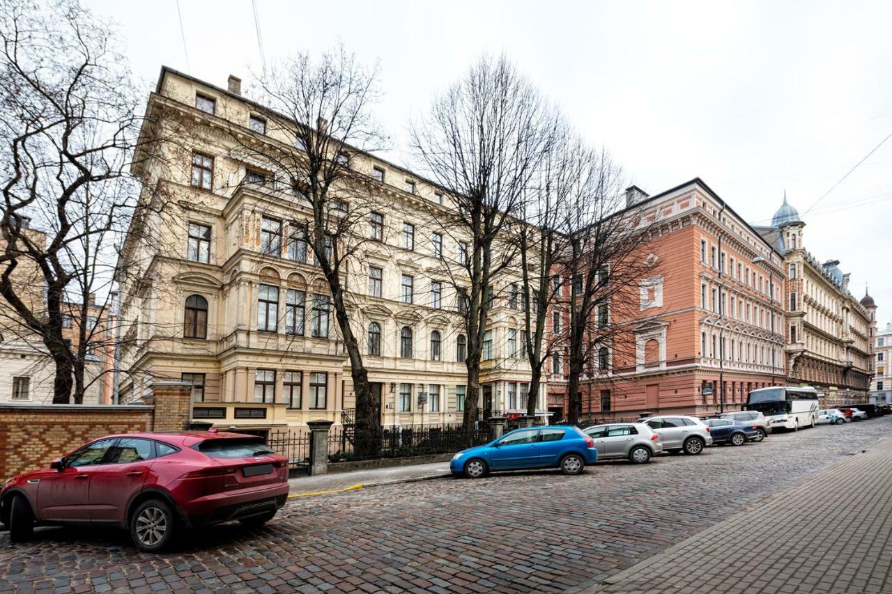 Kalnina Quiet Apartment In City Center Рига Экстерьер фото