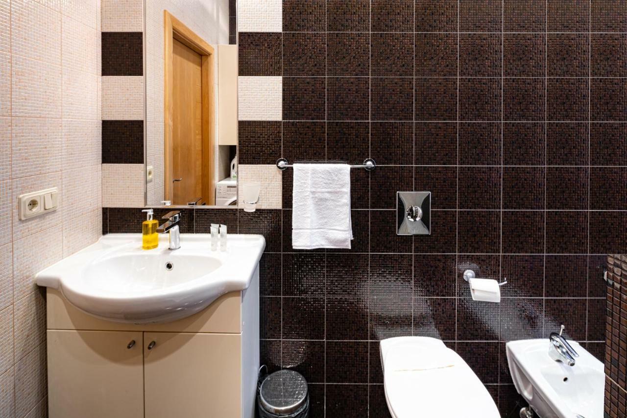 Kalnina Quiet Apartment In City Center Рига Экстерьер фото